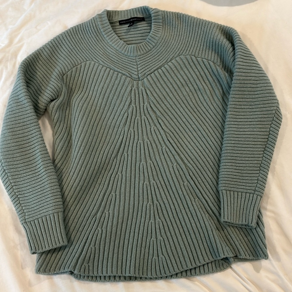 NWOT White House Black Market cable knit sweater. Size large